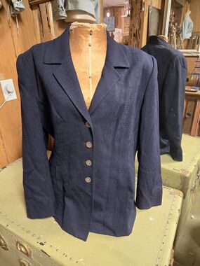 Amanda Smith Navy Tailored Four-Button Blazer